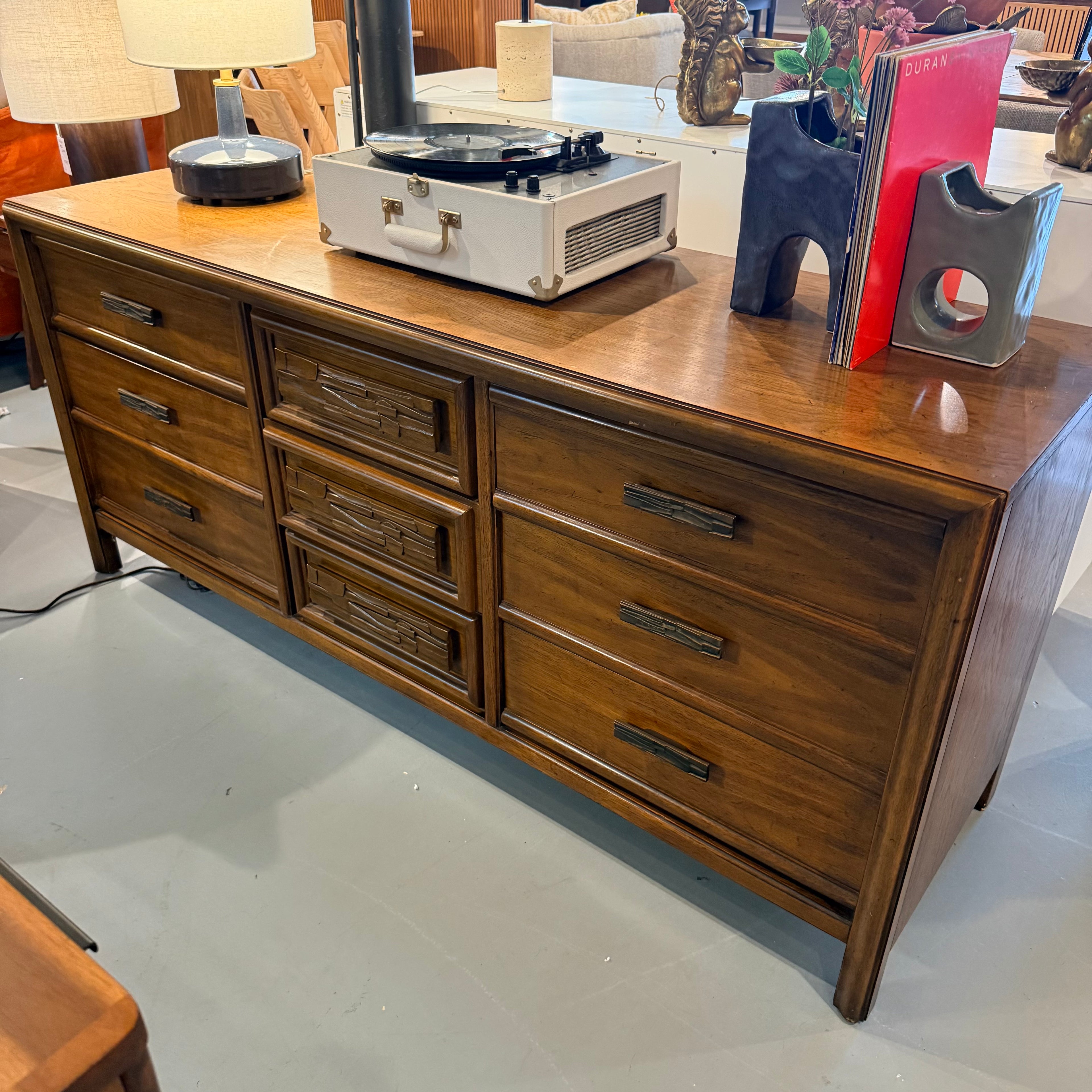 thomasville dresser Vintage Thomasville Lowboy District thomasville dresser Vintage Thomasville Lowboy District