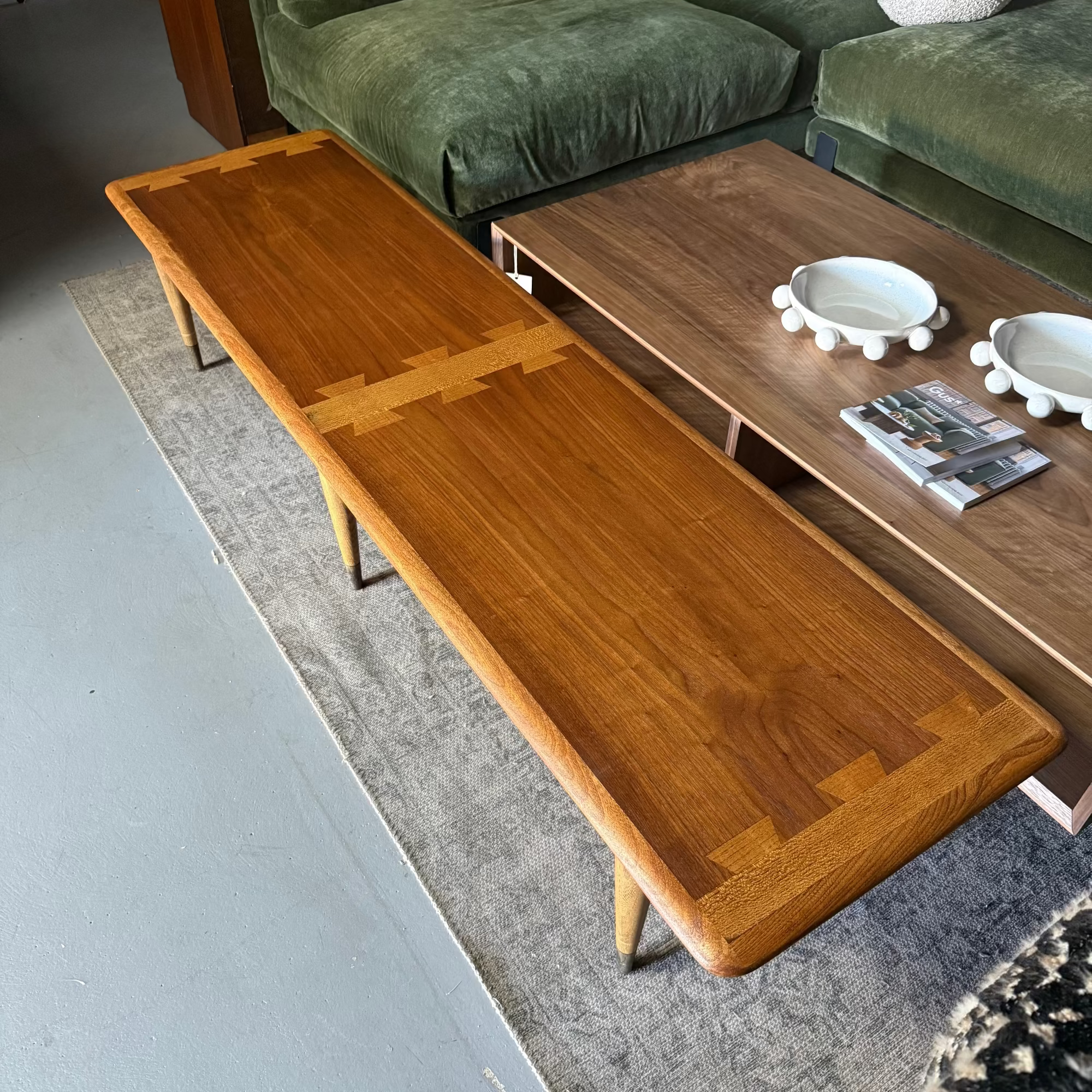 Vintage Extra Long Lane Acclaim Coffee Table