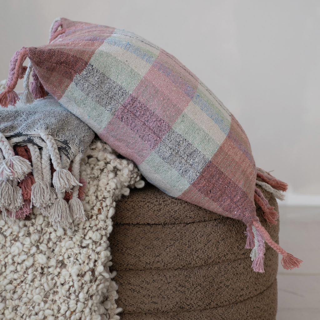 Plaid Pillow w/fringe